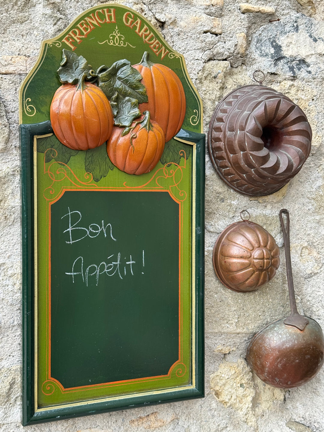 Pannello decorativo French Garden con lavagna e zucche in rilievo stile country chic