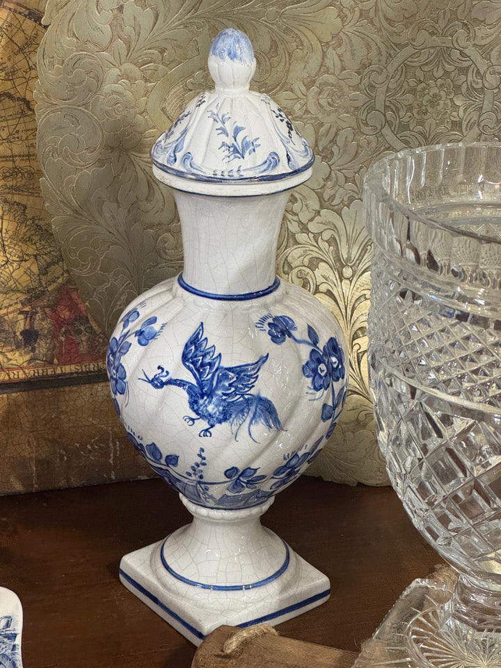 Potiche in ceramica di Bassano blu e bianco con coperchio