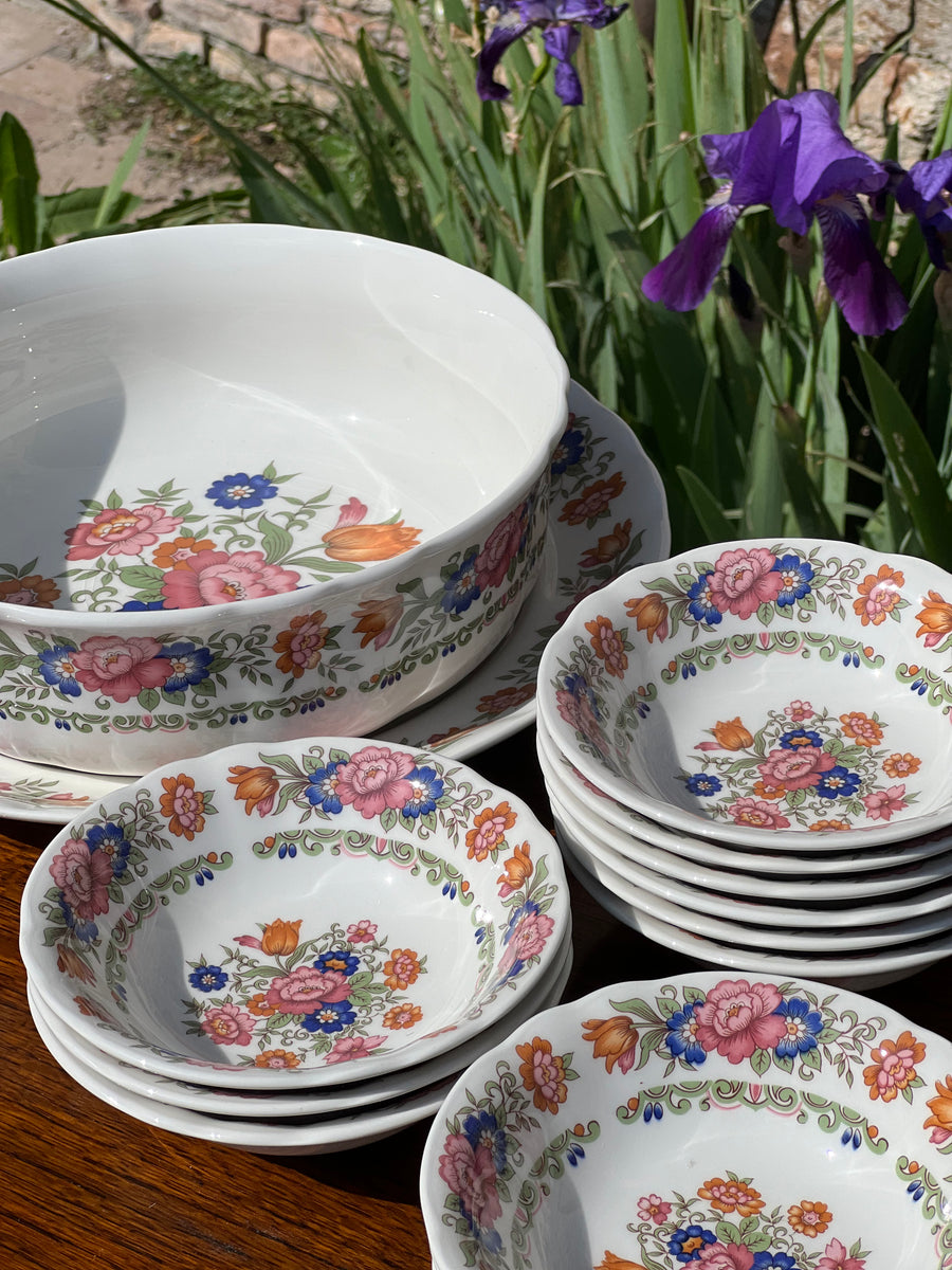 Set macedonia in porcellana Pontesa con decoro floreale Rosaleda – 14 pezzi