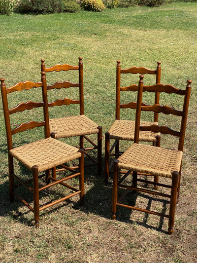 Set Quattro sedie in legno con seduta impagliata firmate Salvarani anni '60.