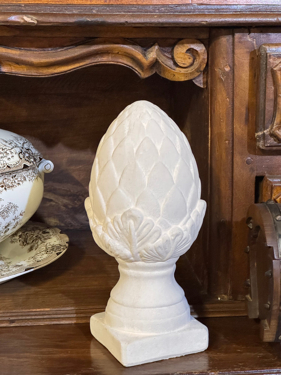 Pigna decorativa vintage in gesso bianco scultura ornamentale simbolica