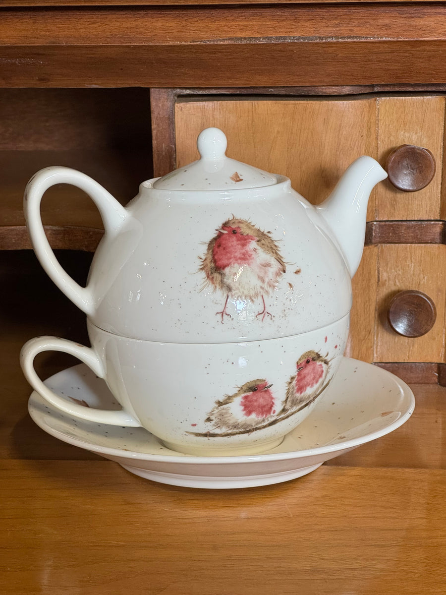 Set tazza da tè con teiera impilabile Royal Worcester Wrendale con decorazione pettirossi