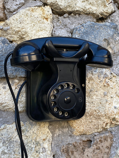 Telefono da muro vintage Face anni '50 in bachelite nera.