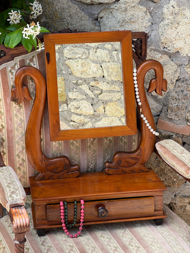 Toeletta vintage in legno con specchio basculante orientabile e cassetto portaoggetti