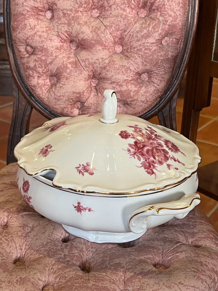 Zuppiera vintage in porcellana bianca con fiori rossi e bordi dorati – Bavaria