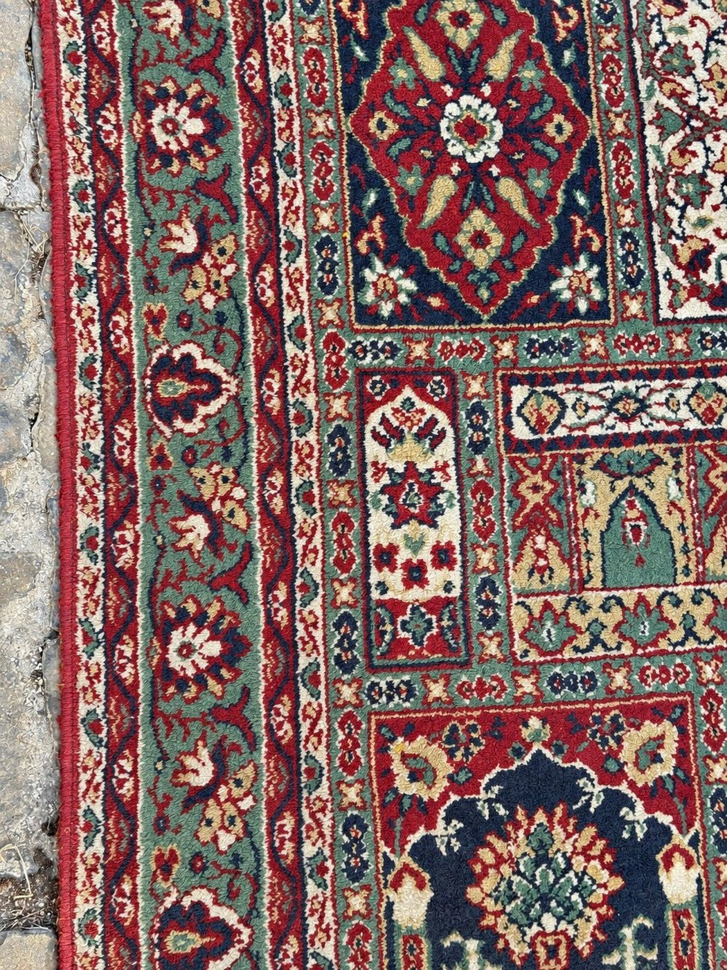 Tappeto vintage pakistano in lana – motivo a giardino – 226 × 145 cm