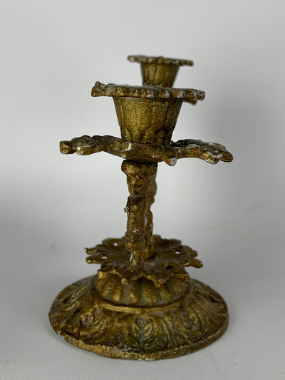 Candelabro a due braccia dorato