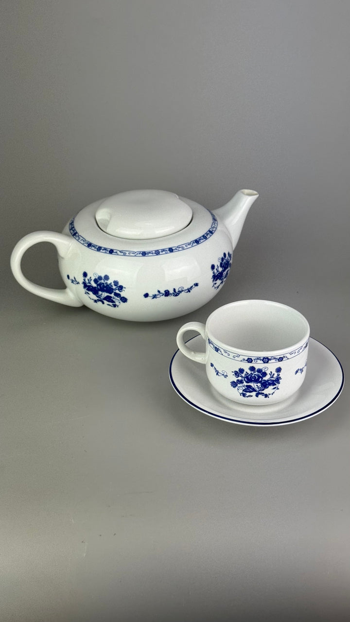 Servizio da tè vintage Cipa Italia per 10 persone in ceramica bianca e blu