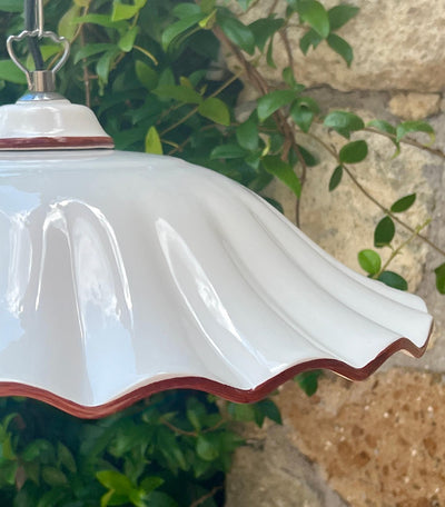 Lampadario ceramica dipinta bordo ondulato