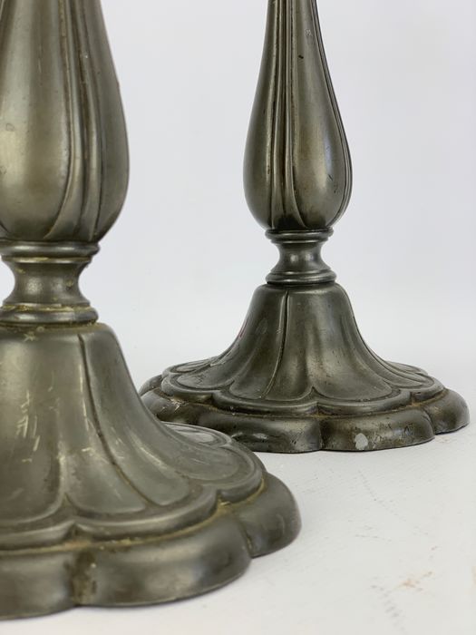 Coppia di Candelabri in peltro