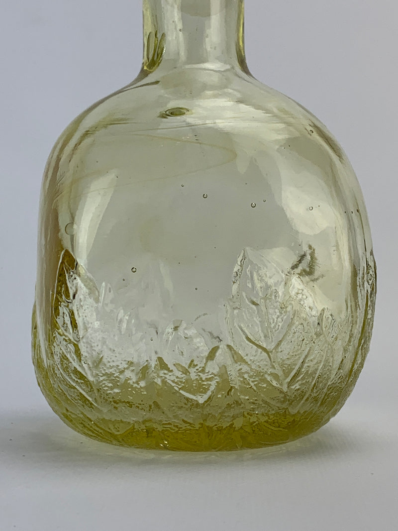 Bottiglia vetro giallo forma squadrata