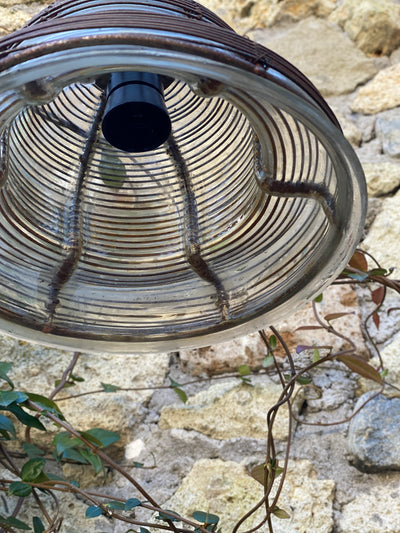 Lampadario a cappello