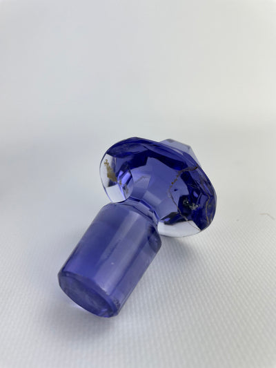 Bottiglia in cristallo viola