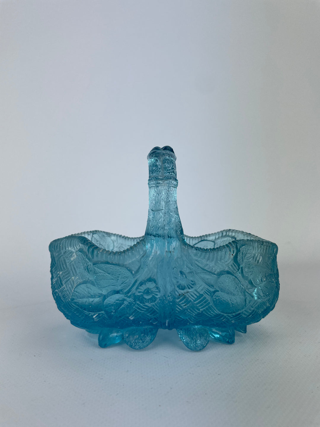 Cestino in vetro azzurro vintage