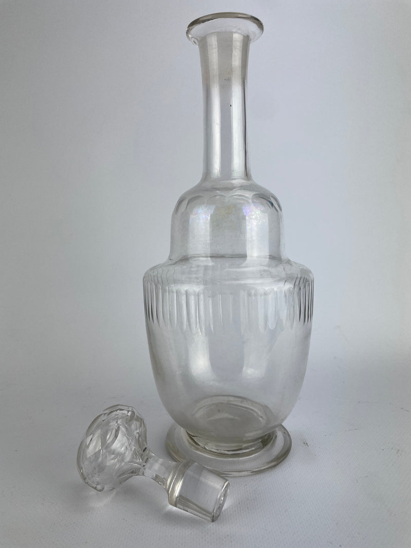 Bottiglia in vetro con decoro vintage