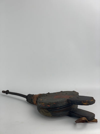 Vecchio mantice legno e metallo