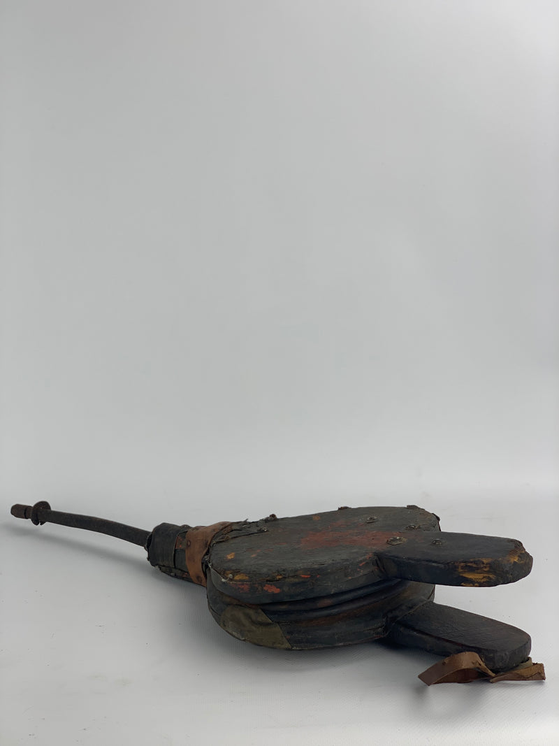 Vecchio mantice legno e metallo