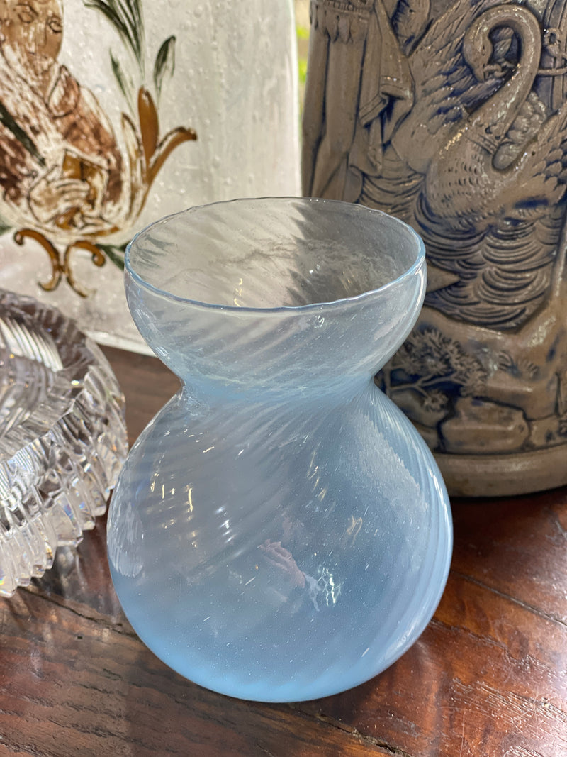 Vasetto in vetro azzurro