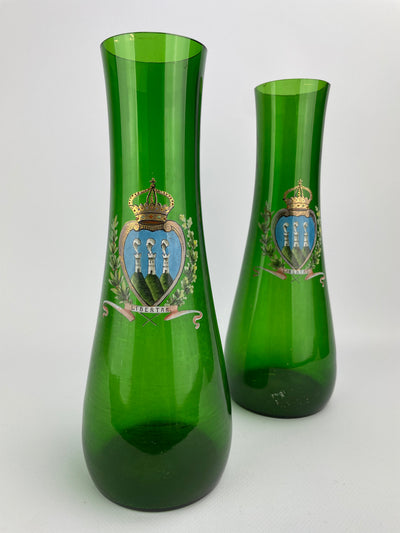 Coppia Vasi vetro verde con stemma San Marino